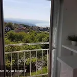 Penthouse Jacuzzi & Pool Luxury Appartamento
