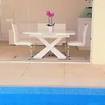 Appartamento Penthouse Jacuzzi & Pool Luxury