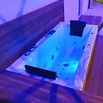 Penthouse Jacuzzi & Pool Luxury *