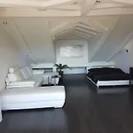 Penthouse Jacuzzi & Pool Luxury Appartamento Abbazia