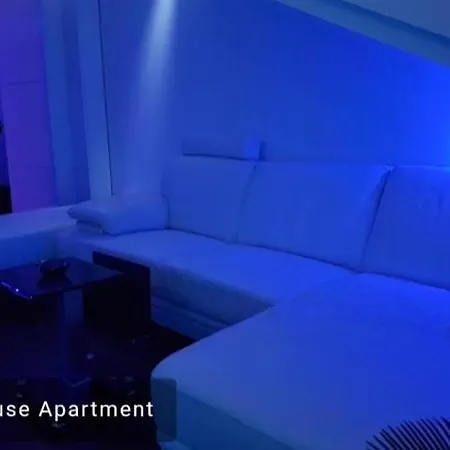 Daire Penthouse Jacuzzi & Pool Luxury Opatija