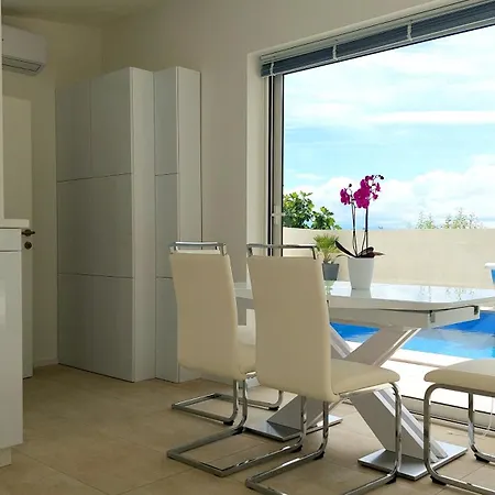 Daire Penthouse Jacuzzi & Pool Luxury