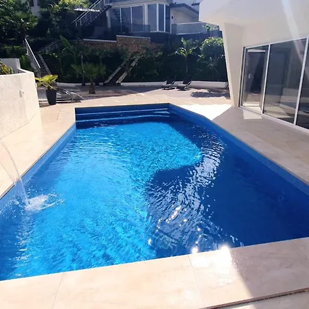 Daire Penthouse Jacuzzi & Pool Luxury *