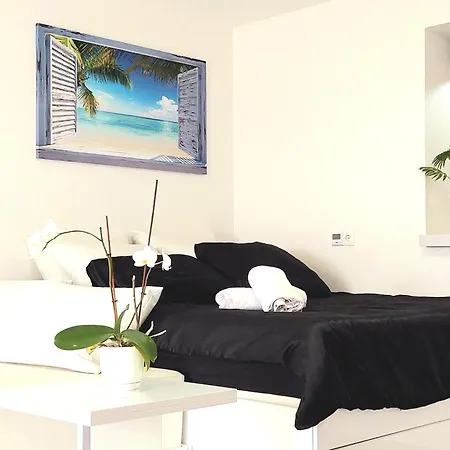 Penthouse Jacuzzi & Pool Luxury Appartement *