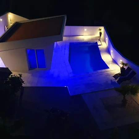 Penthouse Jacuzzi & Pool Luxury * Abbazia