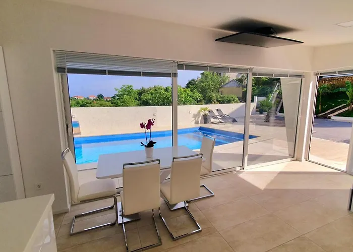 Penthouse Jacuzzi & Pool Luxury Apartment Opatija